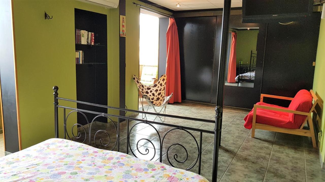 Apartamento Mediterraneo Pineda de Mar Bagian luar foto