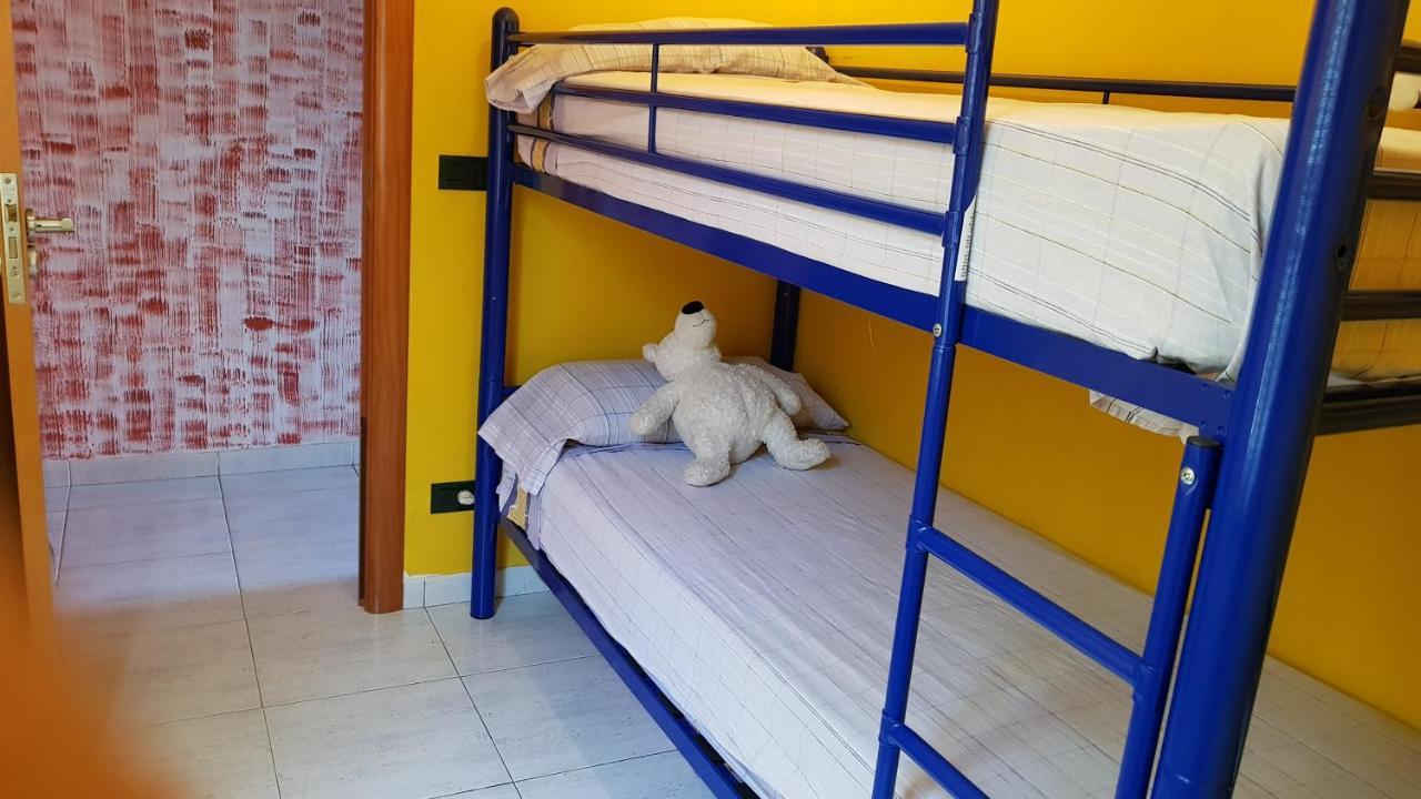 Apartamento Mediterraneo Pineda de Mar Bagian luar foto