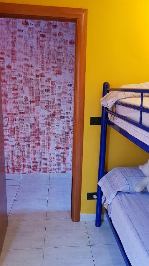 Apartamento Mediterraneo Pineda de Mar Bagian luar foto